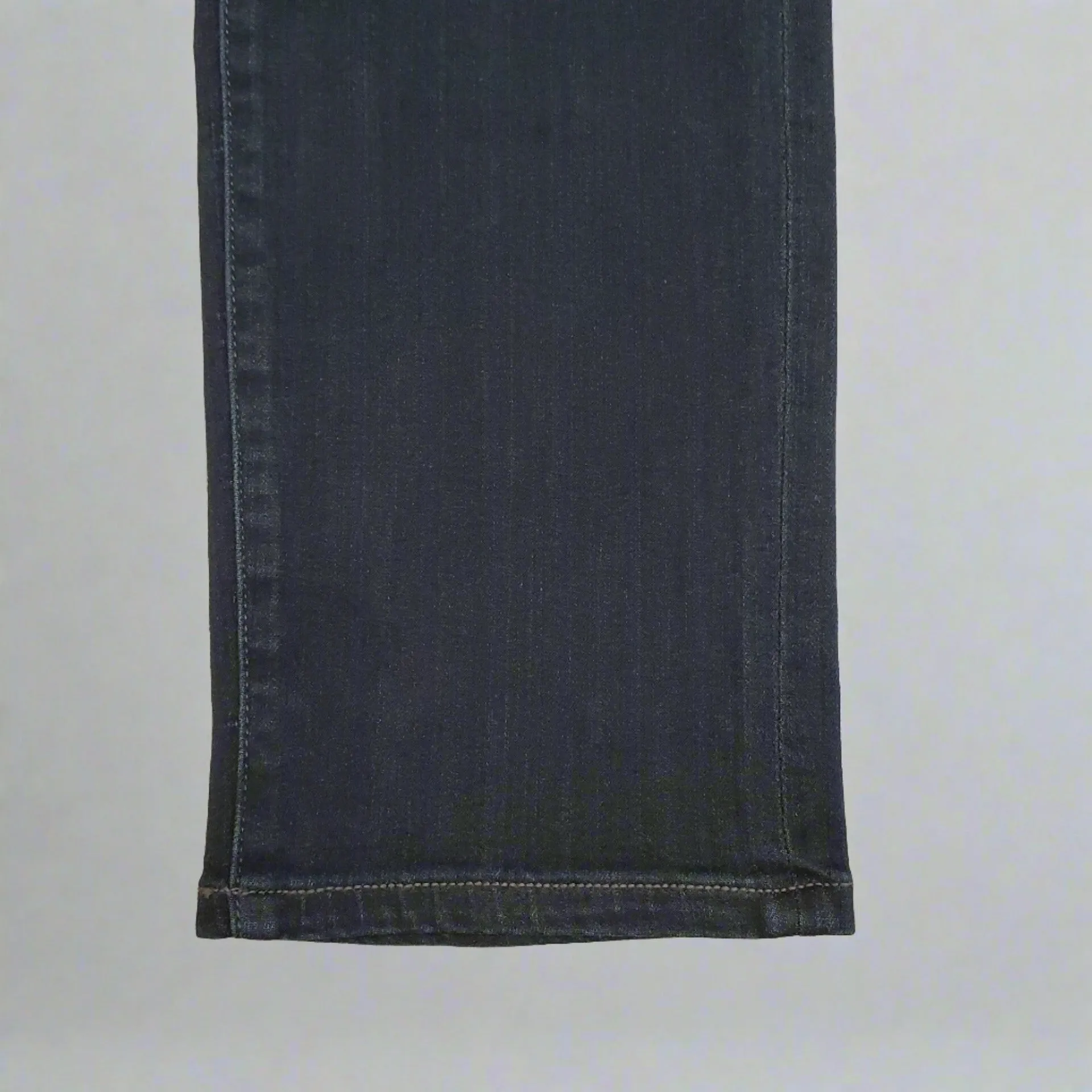 SLIM PULL ON MID RISE DARK WASH GLIDER JEANS