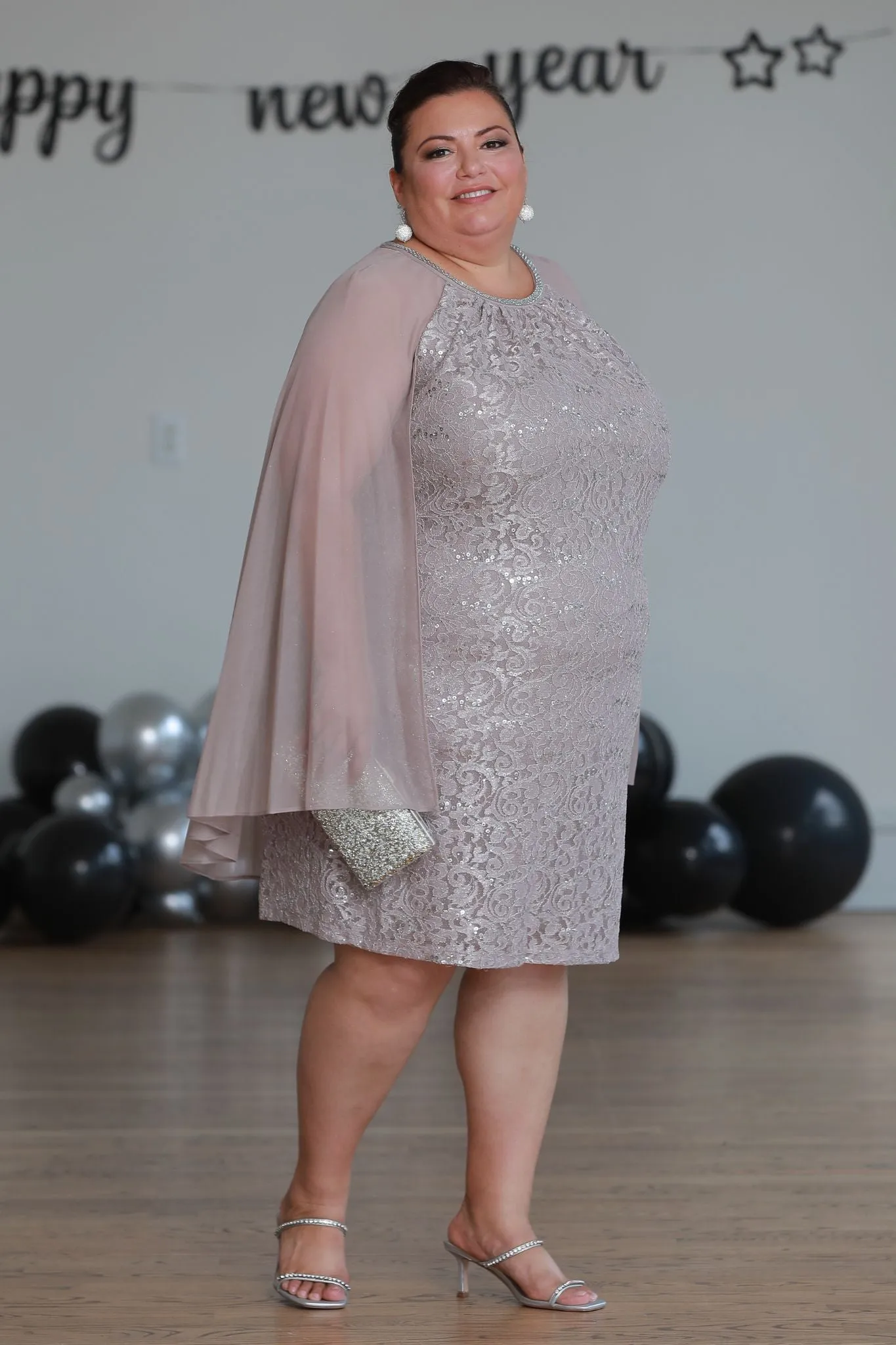 Women's Plus Size Cape Lace Cocktail Dress